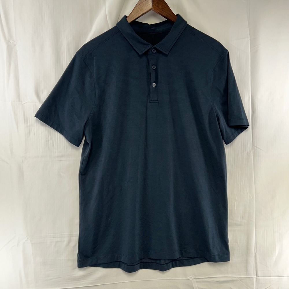 Lululemon Evolution Polo Shirt Mens Medium Navy Blue Short Sleeve Technical